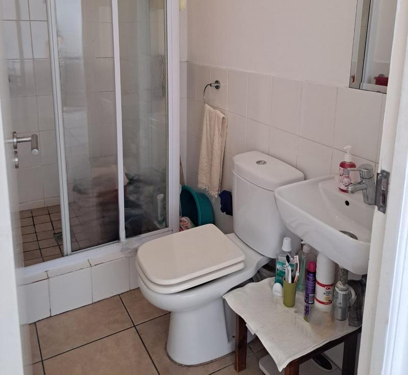 2 Bedroom Property for Sale in Van Ryneveld Western Cape